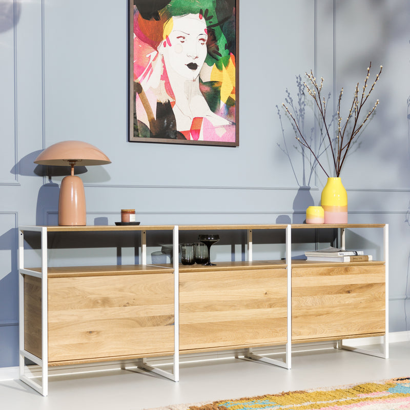 Sideboard aus Eiche massiv und Metall mit Türen, Schubladen, Regalbrettern